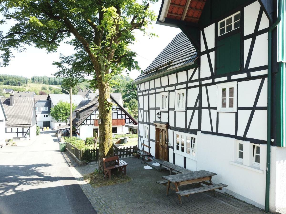 Ortmanns Eulennest Villa Finnentrop Luaran gambar